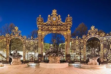 La Bulle Stanislas Нанси